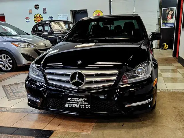 2012 Mercedes-Benz C-Class Bluetooth/Navigation/Backup Camera in Cars & Trucks in City of Toronto - Image 3