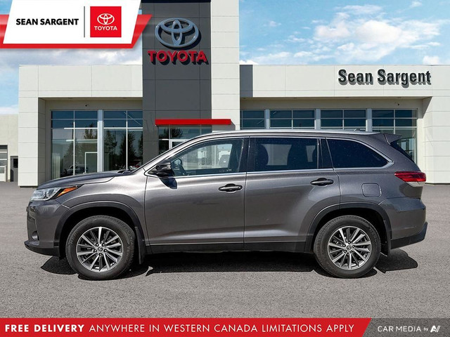 2019 Toyota Highlander XLE AWD XLE in Cars & Trucks in Grande Prairie - Image 4