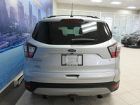 FORD ESCAPE 2017 SE AWD ECOBOOST TOUT ÉQUIPÉ / INTÉRIEUR EN TISSU CHAUFFANT / CAMÉRA DE RECUL / BLUE... (image 4)