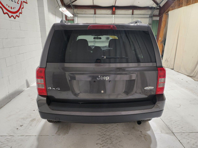2015 Jeep Patriot in Cars & Trucks in Windsor Region - Image 3