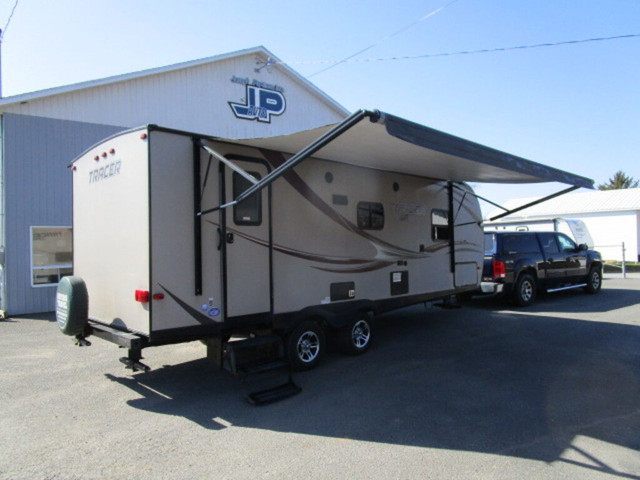 2016 Prime Time Tracer Air Prime Time Tracer Air 235 in RVs & Motorhomes in Granby - Image 2