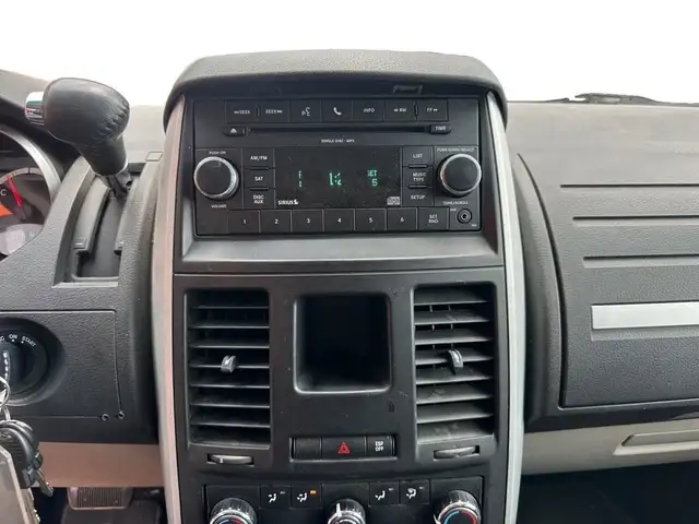 2010 Dodge Grand Caravan 4dr Wgn SE in Cars & Trucks in Calgary - Image 17