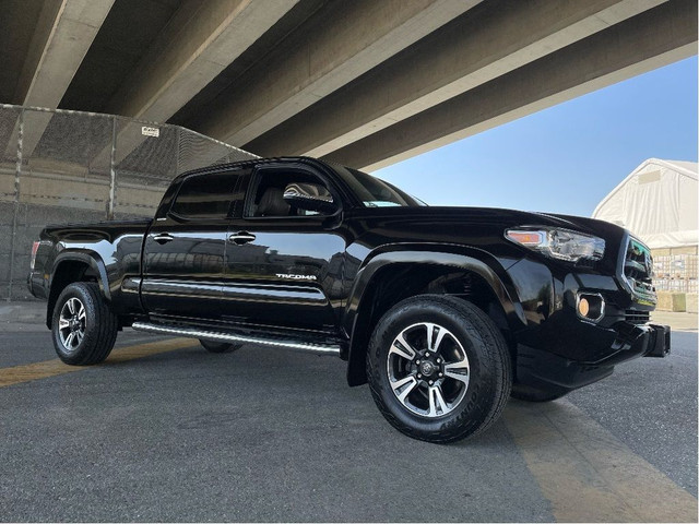 2017 Toyota Tacoma Limited 4WD LEATHER NAV SUNROOF CAMRA TONNO in Cars & Trucks in Delta/Surrey/Langley