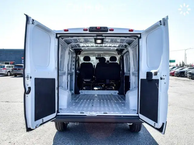 2025 Ram ProMaster Cargo Van 1500 Low Roof 136 WB w/Pass Seat in Cars & Trucks in Mississauga / Peel Region - Image 16
