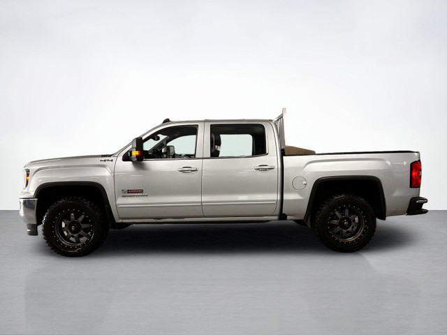 2018 GMC Sierra 1500 SLE 5.3L | Max Trailering Package | CarPlay in Cars & Trucks in Calgary - Image 2