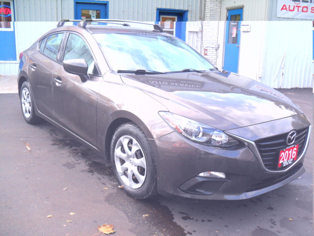 2016 Mazda Mazda3 |6 SPEED|CERTIFIED|ROOF RACK|MUST SEE in Cars & Trucks in Kitchener / Waterloo - Image 2