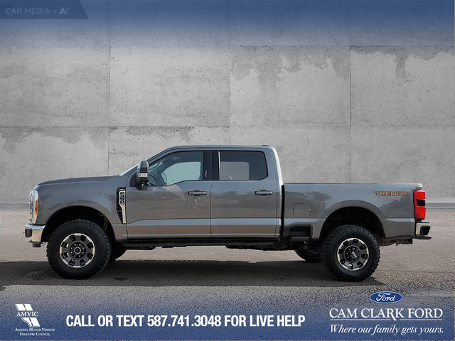 2023 Ford F-350 Lariat TREMOR | 7.3L GAS JOB | UPFITTER SWITC... in Cars & Trucks in Red Deer - Image 4