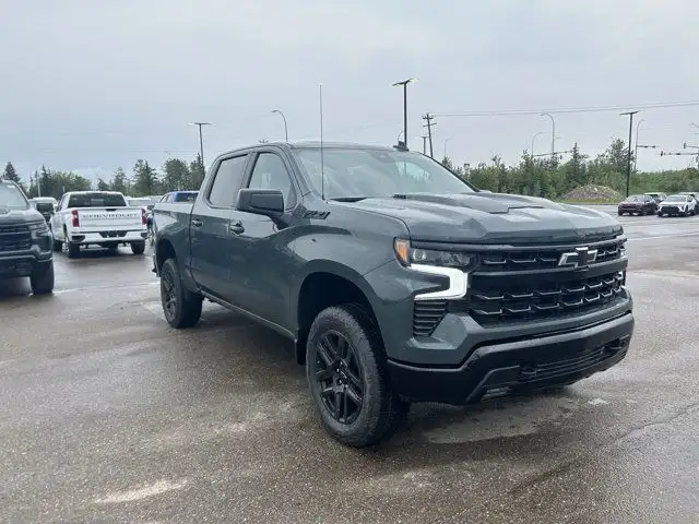 2025 Chevrolet Silverado 1500 LT Trail Boss EMPLOYEE PRICING in Cars & Trucks in Fort McMurray - Image 4