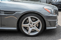 Rare SLK 350 Cabrio avec AMG Package*Intérieur Designo 2 Tones* Extérieur Gris. Très Bas kilométrage... (image 6)