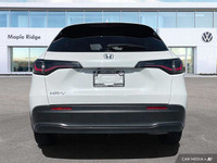 This Honda HR-V delivers a Regular Unleaded I-4 2.0 L/122 engine powering this Variable transmission... (image 3)