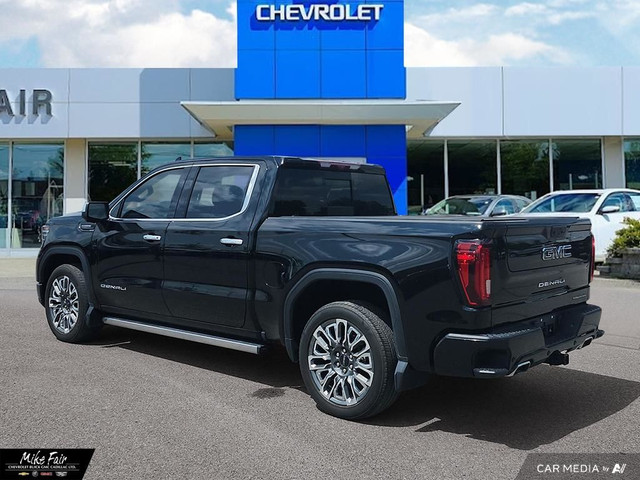 2023 GMC Sierra 1500 Denali Ultimate power sunroof,heated/ven... in Cars & Trucks in Ottawa - Image 4
