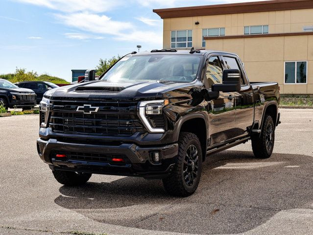 2025 Chevrolet Silverado 3500HD LTZ in Cars & Trucks in Strathcona County - Image 4