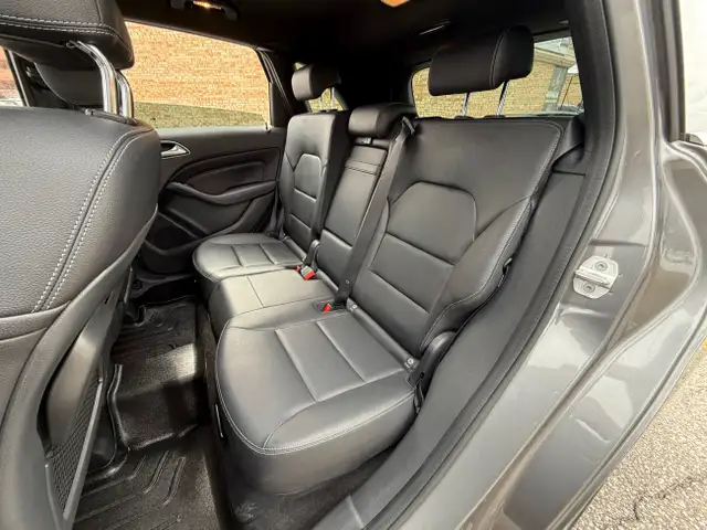 2015 Mercedes-Benz B-Class 4dr HB B 250 Sports Tourer 4MATIC in Cars & Trucks in City of Toronto - Image 21
