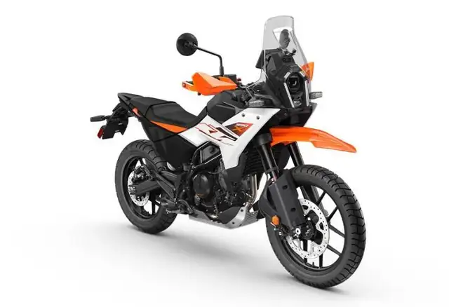 2025 KTM 390 ADVENTURE X in Sport Touring in West Island - Image 6