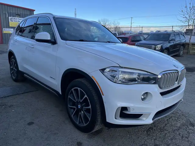 2017 BMW X5 xDrive35i | AWD | LEATHER HEATED SEATS | SUNROOF in Cars & Trucks in Calgary - Image 6