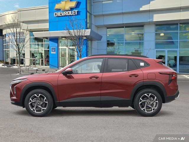 2025 Chevrolet Trax LT in Cars & Trucks in Oshawa / Durham Region - Image 3