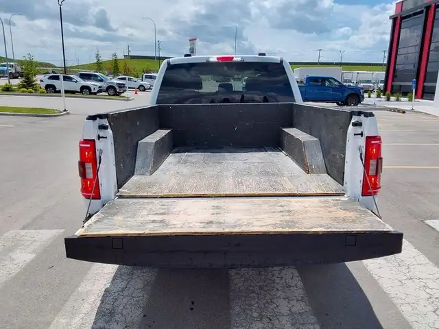 2023 Ford F-150 XLT 4WD SuperCrew 6.5' Box, 5.0L V8, 10 Spd Tran dans Autos et camions dans Calgary - Image 7