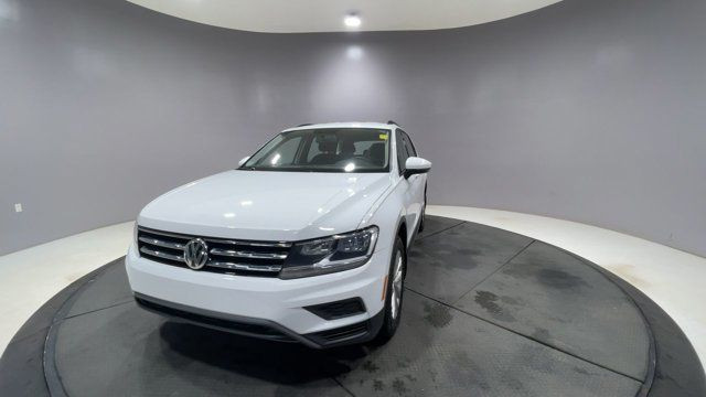 2021 Volkswagen Tiguan Trendline - CLEAN CARFAX - ONE OWNER in Cars & Trucks in Strathcona County - Image 3