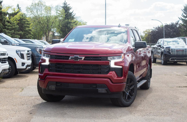 2025 Chevrolet Silverado 1500 Crew RST 4WD in Cars & Trucks in Edmonton - Image 2