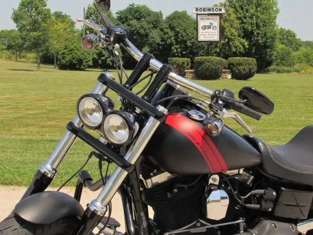 2014 Harley-Davidson FXR Dyna Touring FXDF Fat Bob in Sport Touring in Leamington - Image 16