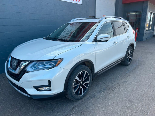  2017 Nissan Rogue AWD 4dr SL Platinum Low Mileage, Fully Loaded in Cars & Trucks in Swift Current - Image 2