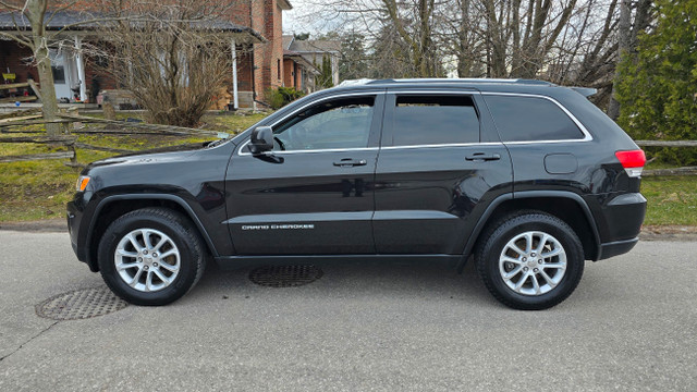2015 Jeep Grand Cherokee Laredo, Sunroof , Remote Start, Heated  in Cars & Trucks in City of Toronto
