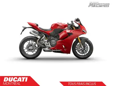 DUCATI PANIGALE V2 S 896 2025La moto est homologuée pour deux personnes. La version S est vendue en...