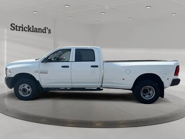 2016 RAM RAM 3500 CREW CAB 4X4 ST- DIESEL in Cars & Trucks in Stratford - Image 7