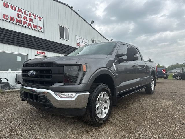 2021 Ford F-150 XLT CREW 4x4 5.0L- WARRANTY INC, NAV, PRO TRAILE in Cars & Trucks in Red Deer
