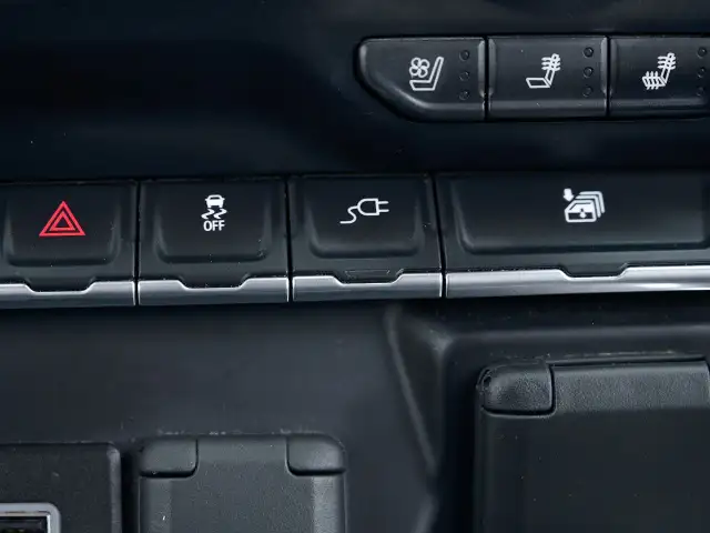 2019 GMC Sierra 1500 in Cars & Trucks in Kamloops - Image 38