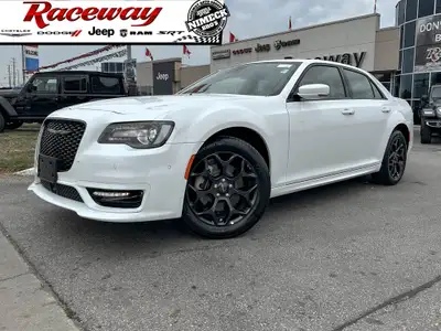  2023 Chrysler 300 | DEMO | PANO ROOF | VENTED SEATS | SURROUND 