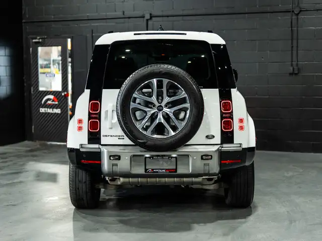 2023 Land Rover Defender 110 SE/PANO/360 CAM/MERIDIAN/CARPLAY/CL in Cars & Trucks in Mississauga / Peel Region - Image 7