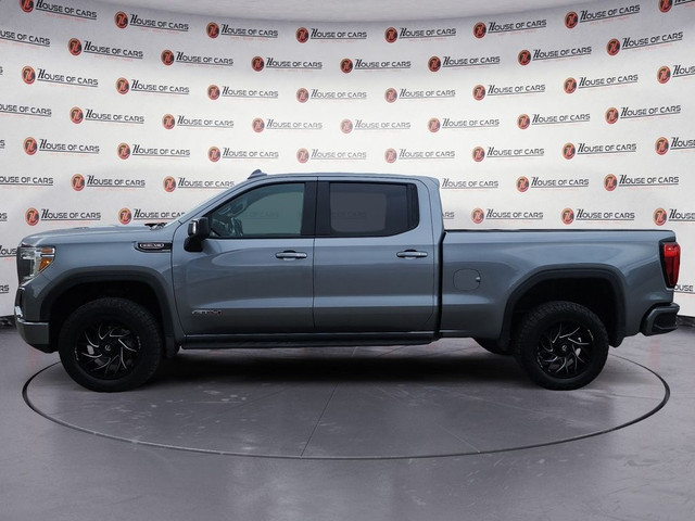2022 GMC Sierra 1500 4WD Crew Cab 157 AT4 in Cars & Trucks in Calgary - Image 2