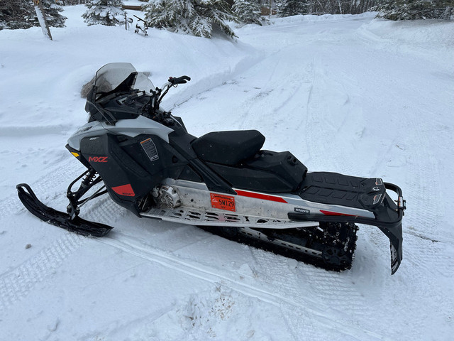 2021 SKIDOO MXZ 600EFI (FINANCING AVAILABLE) in Snowmobiles in Strathcona County - Image 2