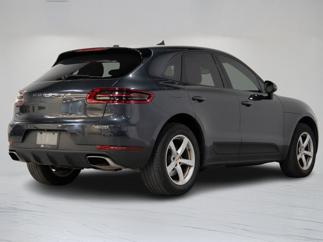 2017 Porsche Macan PREMIUM PKG | LANE ASSIST | PANO | NAV in Cars & Trucks in Mississauga / Peel Region - Image 4