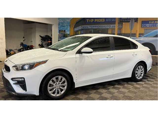 2021 Kia Forte LX, Heated Seats, Heated Steering Wheel, Low Kms! in Cars & Trucks in North Bay - Image 2