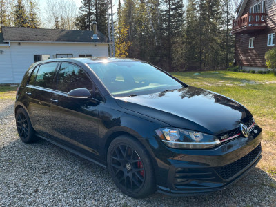 Volkswagen Golf GTI 2018 Manuelle 6 vitesses - 63,000 km