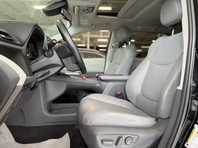 Toyota Sienna XLE TA 8 places 2021 à vendre in Cars & Trucks in City of Montréal - Image 8