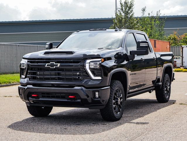 2025 Chevrolet Silverado 3500HD LTZ | 6.5in BDS Lift | Fuel in Cars & Trucks in Strathcona County - Image 4