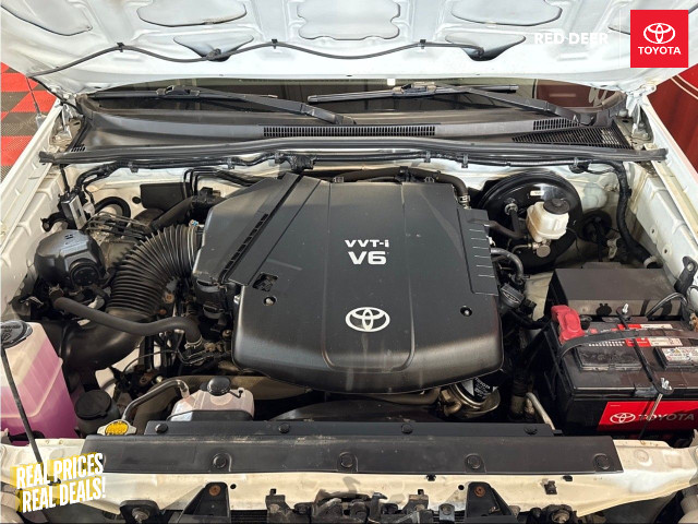 2013 Toyota Tacoma TOYOTA TEAMS TRD SPORT 4X4 DOUBLE CAB in Cars & Trucks in Red Deer - Image 4