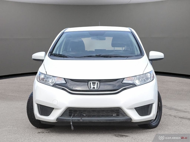 2017 Honda Fit SE l One Owner l Clean CarFax l Back-up Camera  in Cars & Trucks in Calgary - Image 3