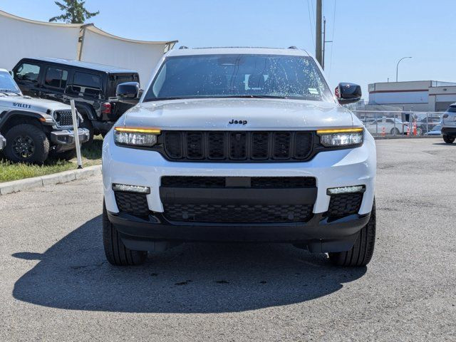 2025 Jeep Grand Cherokee L Limited - Second row heated seats in Cars & Trucks in Calgary - Image 2