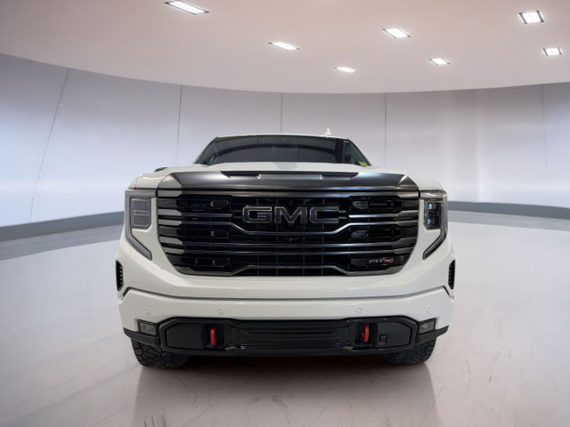 2022 GMC Sierra 1500 AT4 in Cars & Trucks in Moose Jaw - Image 2