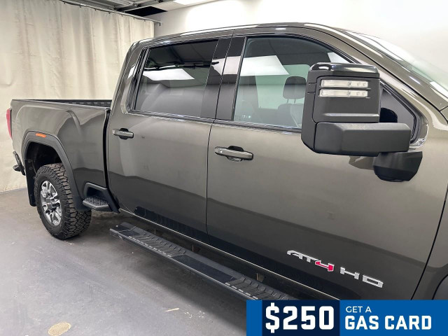 2023 GMC Sierra 3500HD AT4 6.6L DURAMAX 8CYL | HEATED & VENTE... in Cars & Trucks in Lethbridge - Image 2
