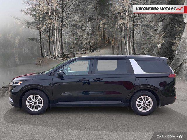 2022 Kia Carnival LX in Cars & Trucks in Hamilton - Image 2