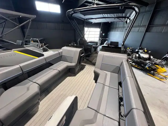 2024 Manitou Explore 24 Switchback With Trifold Bench Single En in Powerboats & Motorboats in Saskatoon - Image 8