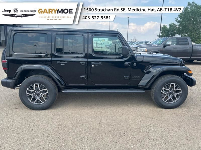 2025 Jeep Wrangler Sahara - Safety Group - Running Boards in Cars & Trucks in Medicine Hat - Image 2