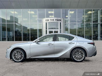 EXTRAS ON CAR ULTRA LUXURY PACKAGE -WINTER TIRES -CARGO LINER -TAG -WINDOW TINT L/100Km City: 12.2 L... (image 2)