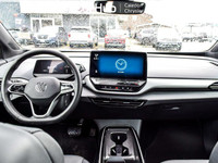 This Volkswagen ID.4 Pro AWD has a dependable Electric engine powering this Automatic transmission.... (image 1)