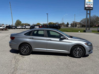 The Volkswagen Jetta Highline in a classic, sophisticated color is a stylish and efficient FWD sedan... (image 4)